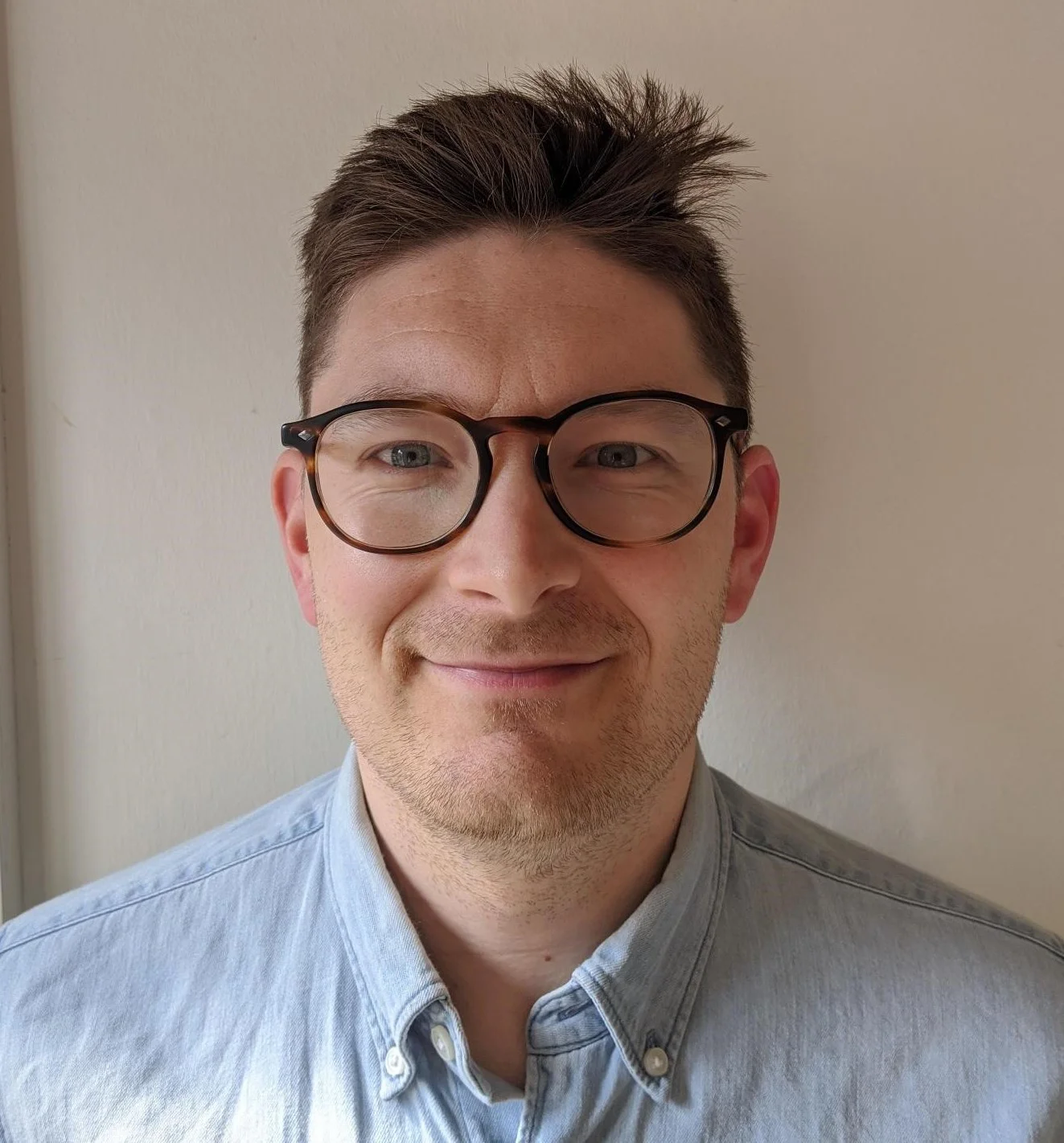 Lewis Dunhill Pool Picture