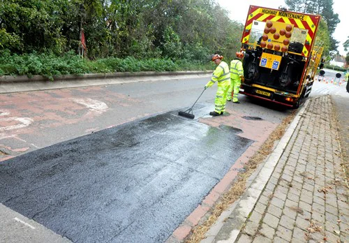 Potholes Image