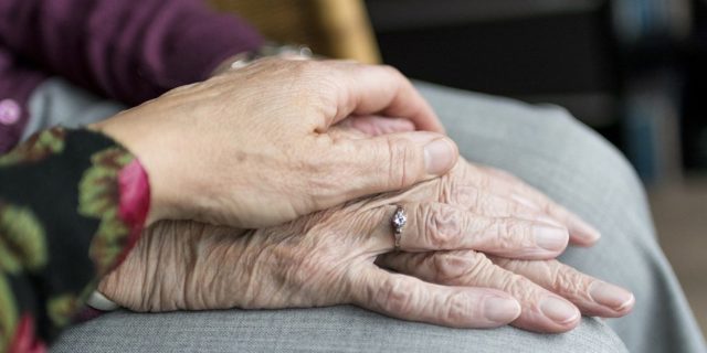 Local carers encouraged to participate in important national survey