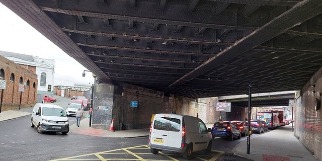 Network Rail to clean, repair and repaint Shrewsbury railway bridges